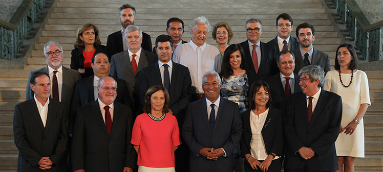 Uma nova maioria para mobilizar o país