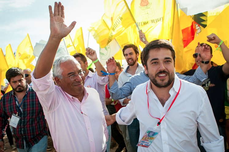 Criar emprego qualificado e recuperar a confiança