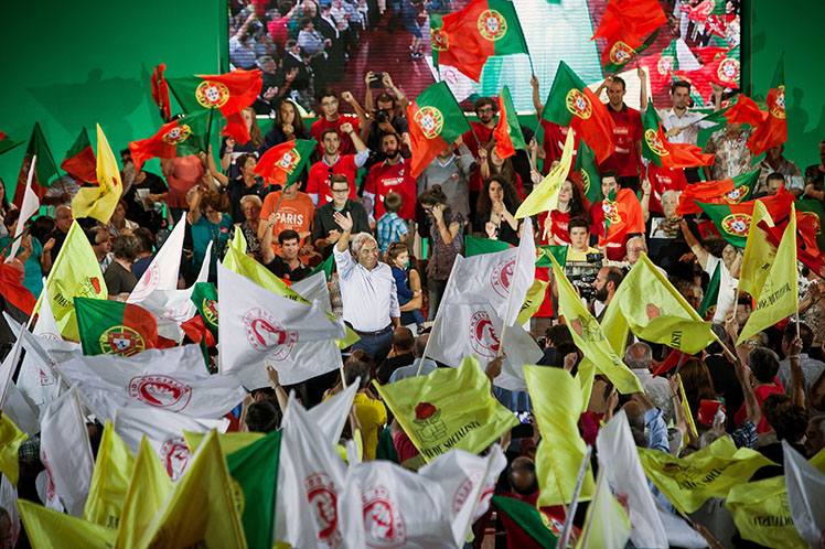 Só o PS pode unir os portugueses