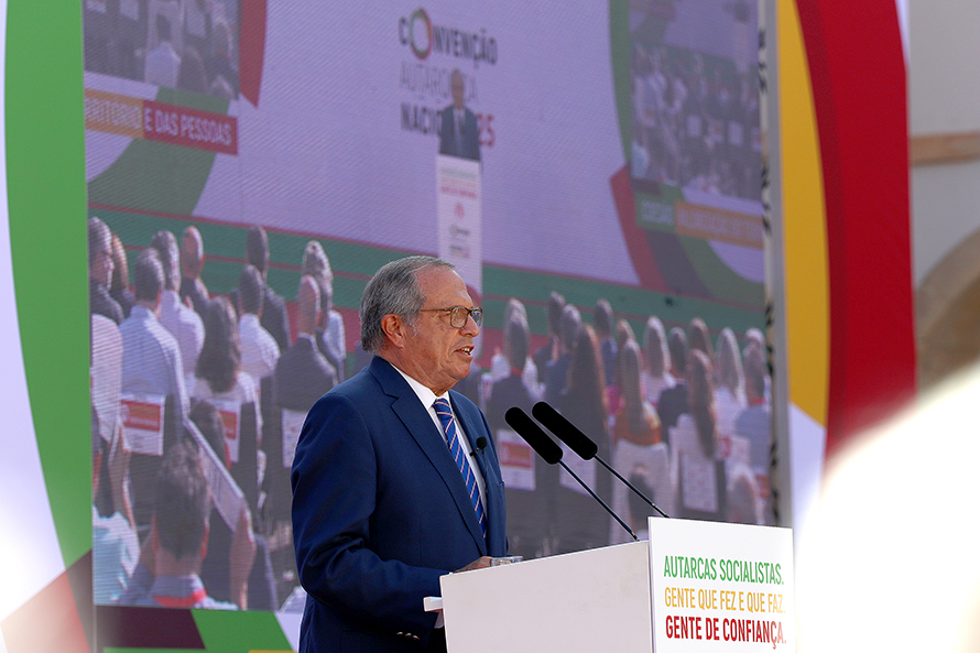 PS parte para eleições com a ambição de dar “novo fôlego” à democracia