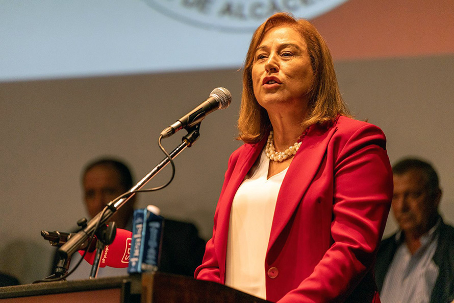 Clarisse Campos promete uma presidência “de exigência, transparência e diálogo”