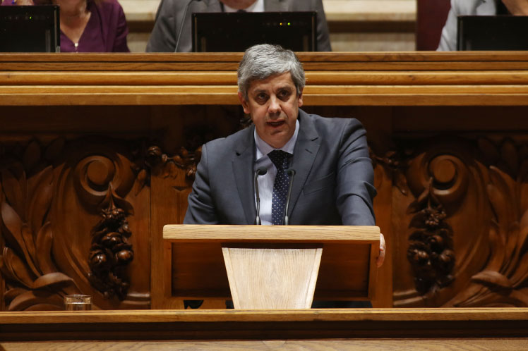 Aprovado o orçamento retificativo para acomodar resolução urgente do Banif