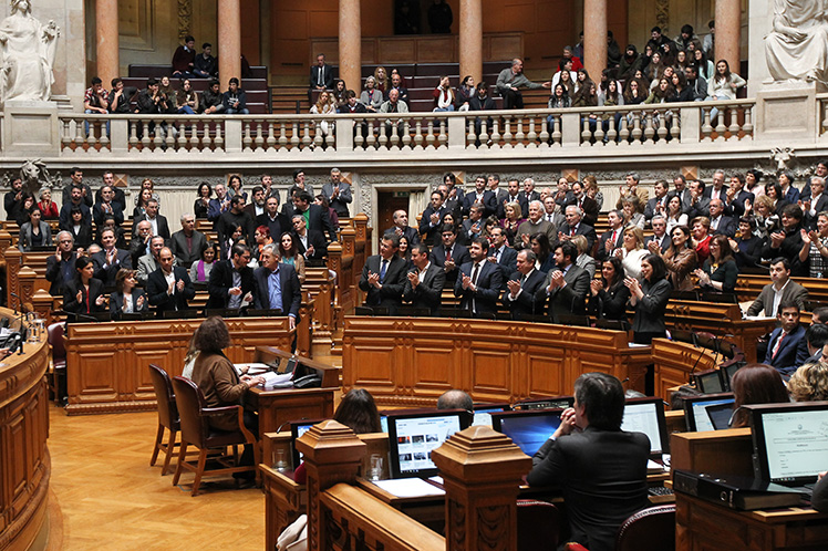 Orçamento do Estado aprovado por maioria expressiva