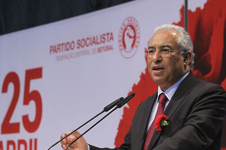 Romper com a austeridade sem romper com o euro