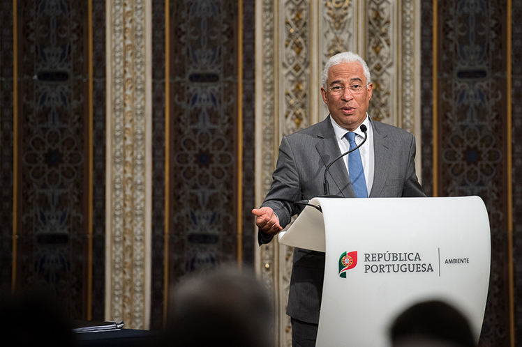 Reforma do Estado tem a sua pedra angular na descentralização de meios e competências