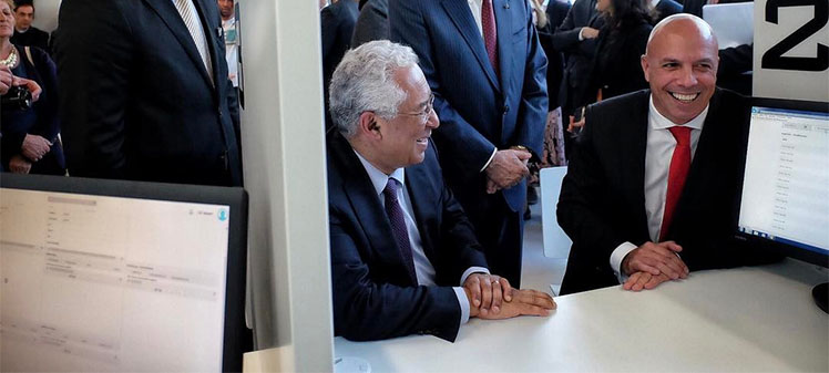 Simplificação, descentralização e valorização da função pública