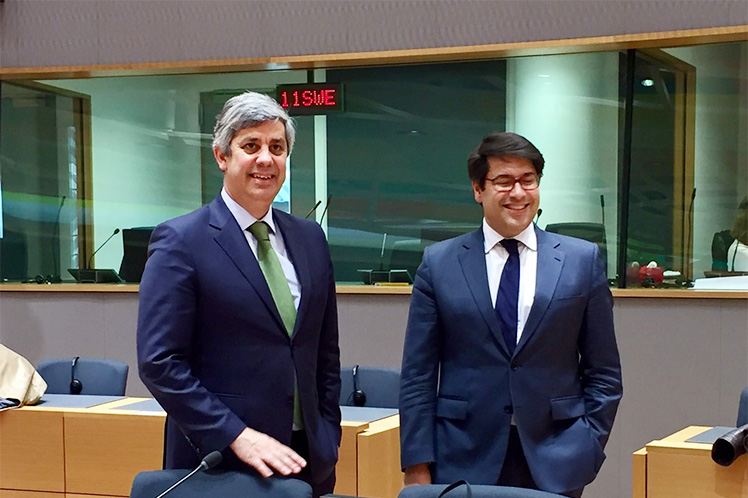 Aceleração do crescimento e défice de 1,5% em 2017