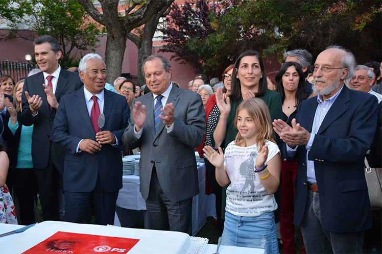 Democracia parlamentar deve respeitar o princípio da proporcionalidade do voto dos portugueses