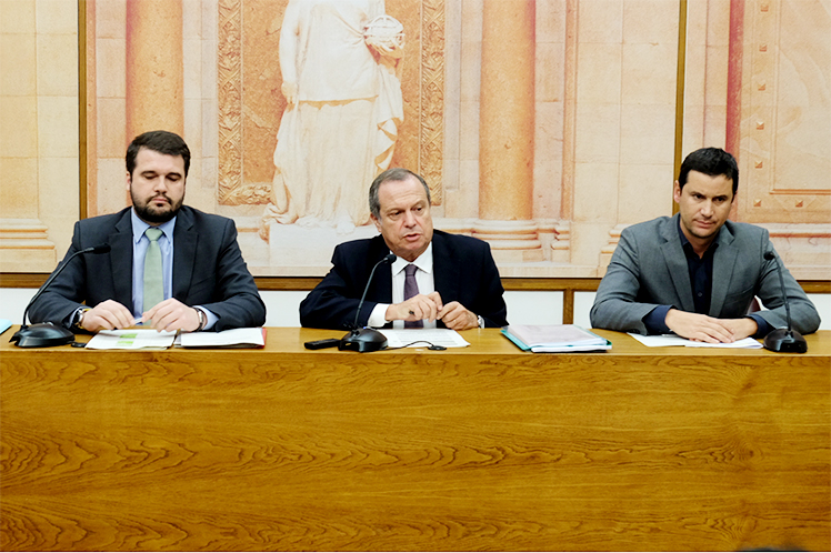 “Esforço máximo de ajuda às pessoas e empresas sem comprometer rigor orçamental”