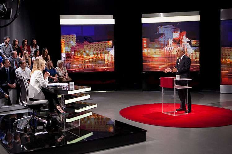 Maioria é condição para executar programa do PS