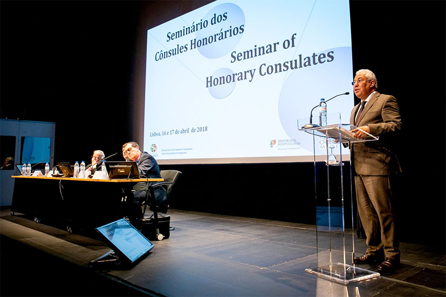 Governo quer amplo consenso em matérias centrais para o país