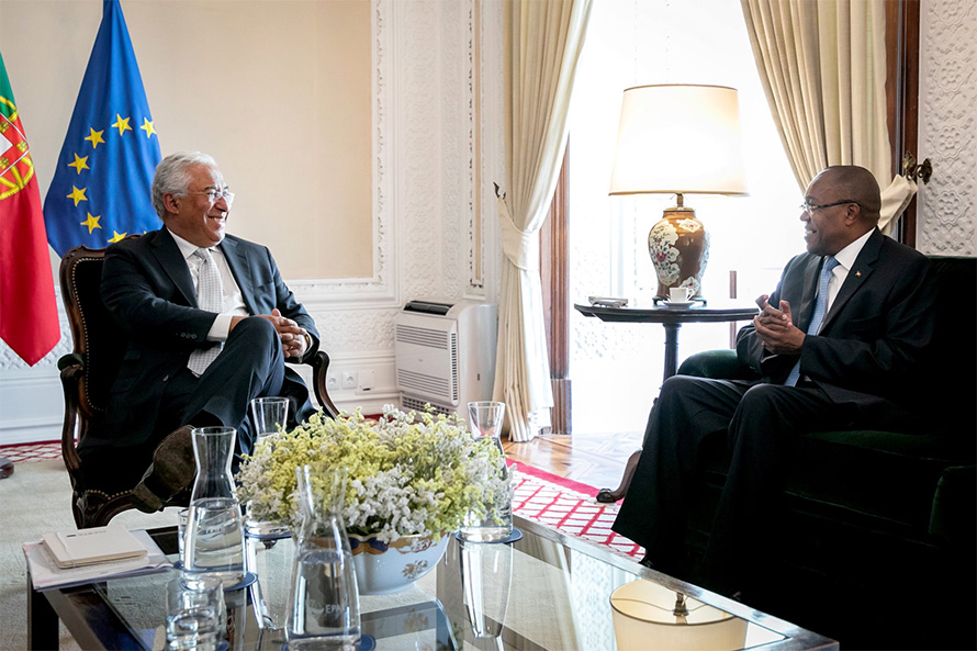 Primeiro-ministro português vai estar em Angola em setembro