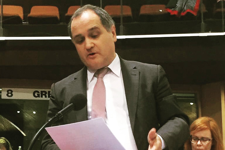 Paulo Pisco defende sanções para quem difunda discursos de ódio