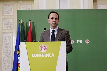 Governo é incapaz de aproveitar Plano Juncker