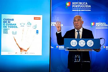 SNS com reforço de camas e profissionais de Cuidados Intensivos