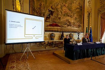 Filhos de emigrantes já podem ser registados e pedir nacionalidade ‘online’