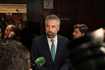 Governo apresenta novo buraco de 1.350 milhões de euros nas suas previsões