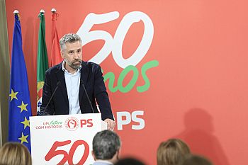 PS apresenta-se para vencer as eleições europeias com lista de “qualidade e experiência”