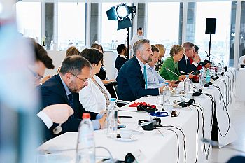 Pedro Nuno Santos debateu prioridades e desafios para o próximo ciclo político europeu