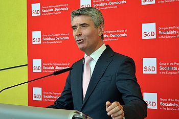 José Luís Carneiro propõe plano europeu de defesa com impacto na economia e desenvolvimento territorial