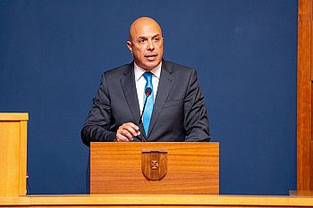 Assembleia subjugada ao PSD desrespeita o único eurodeputado da Madeira