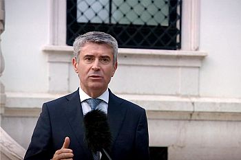 Secretário-Geral do PS reivindica respeito institucional e compromisso democrático no diálogo com o Governo