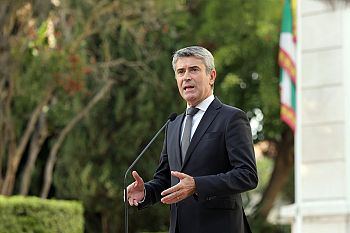 PS apresenta condições claras e desafia Governo a escolher entre estabilidade ou retrocesso