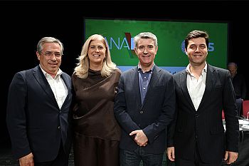 José Luís Carneiro lança novo contrato político para reforçar poder local e coesão territorial