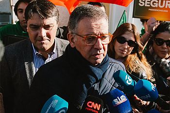 Apelo aos democratas já "está a ser bem-sucedido"