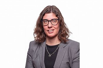Admirável Mundo Algorítmico: IA e (des)Igualdade