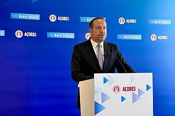 Francisco César acusa Governo da República de incumprir a lei dos reembolsos de passagens aéreas e promete levar assunto até às últimas consequências