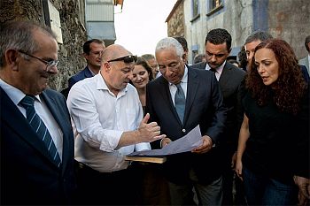 Governo apresenta modelo de reconstrução das casas afetadas pelos incêndios