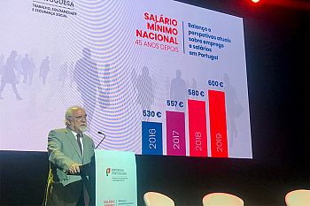 Desemprego atinge valores mais baixos dos últimos 27 anos