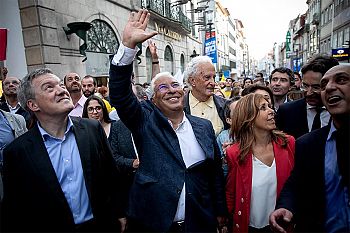 Arruada no Porto com enorme manifestação de apoio popular