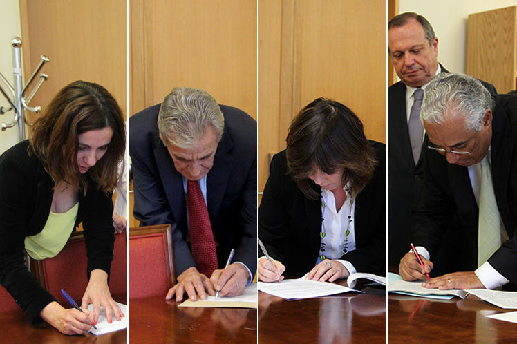Assinados os acordos entre PS, BE, PCP e PEV