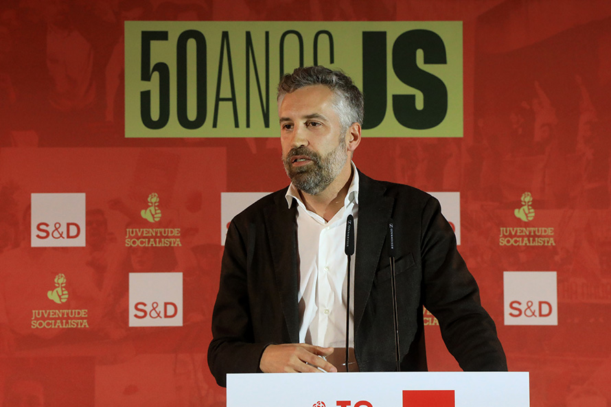 Pedro Nuno Santos assinala 50 anos da JS com prioridade à habitação e valorização salarial