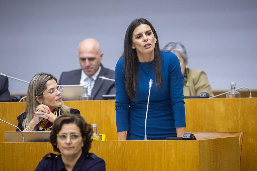 Socialistas acusam Governo dos Açores de falhar no combate à pobreza e desigualdade