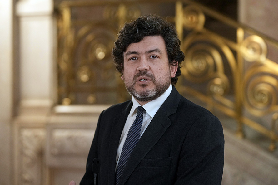 Pedro Delgado Alves indicado para líder interino do Grupo Parlamentar do PS