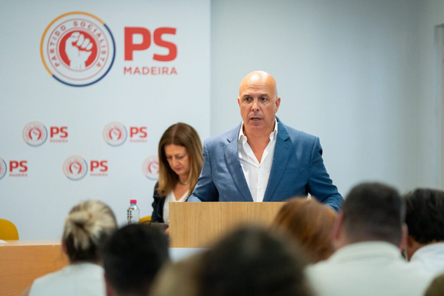 PS abstém-se na votação do Orçamento Regional na generalidade e apresenta propostas de alteração