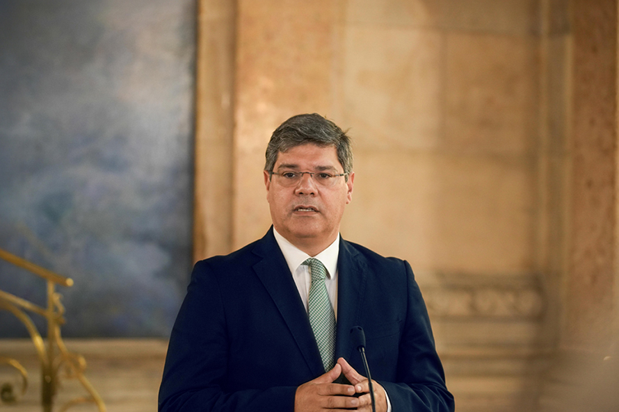 Primeiro-ministro deu mais um passo na normalização da extrema-direita
