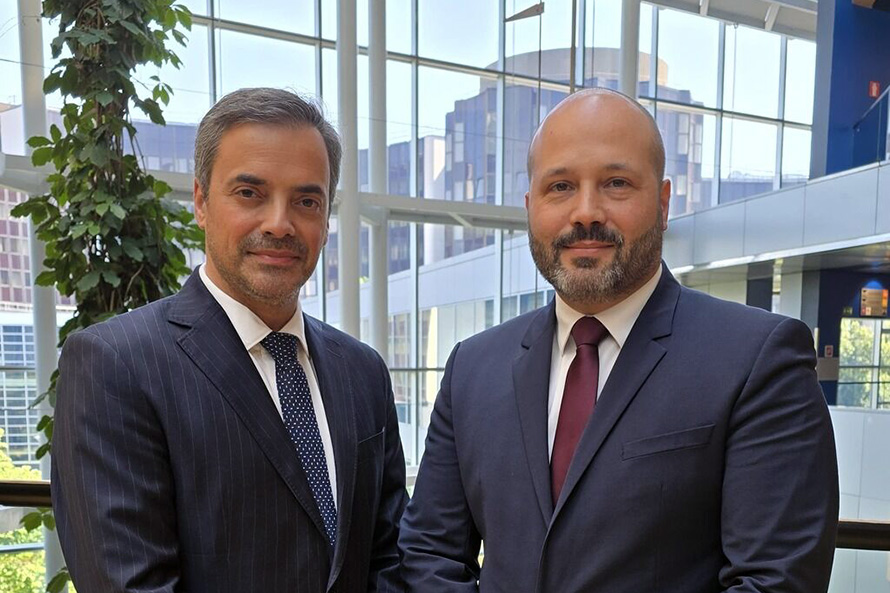 Eurodeputados do PS pedem esclarecimentos sobre isenção nas emissões marítimas