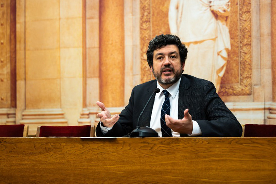 PS apresenta novas propostas para moderar Lei da Nacionalidade e avisa que são fundamentais para uma aprovação