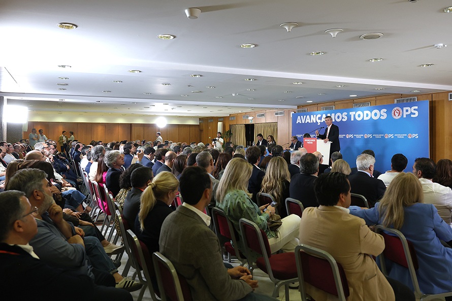 Novos Órgãos eleitos