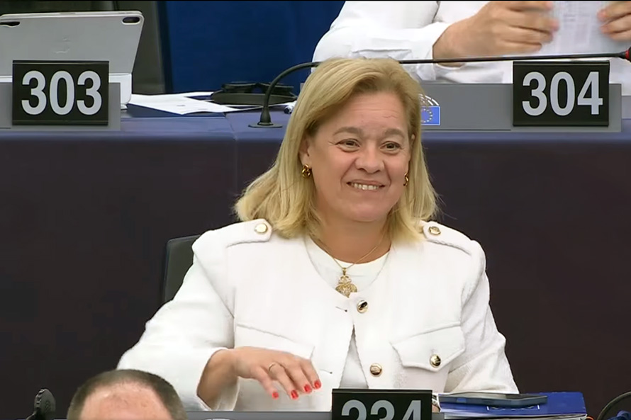 Carla Tavares congratula-se com aprovação da proposta de reforço do orçamento da UE