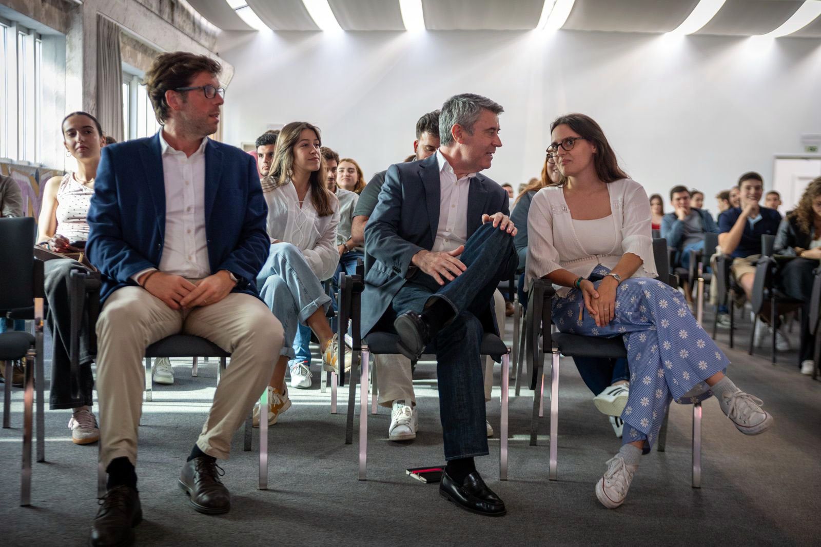 Construir soluções de futuro na habitação, na cultura, na economia e no trabalho