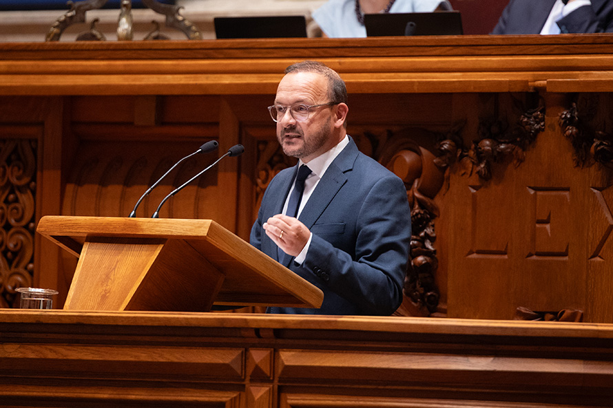 Governo tem de cumprir a lei e criar Tribunal Central Administrativo em Castelo Branco