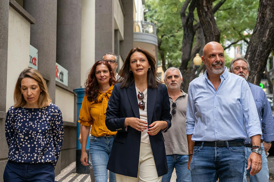 PS exige que o Estado cumpra a lei e que os madeirenses paguem apenas o valor competente pelas viagens