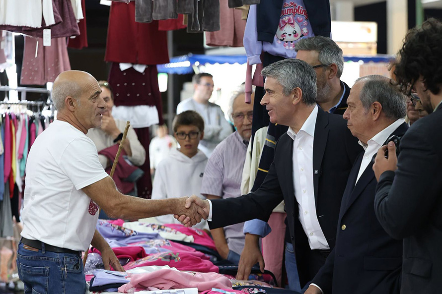 José Luís Carneiro na Feira de Outubro de Vila Franca de Xira