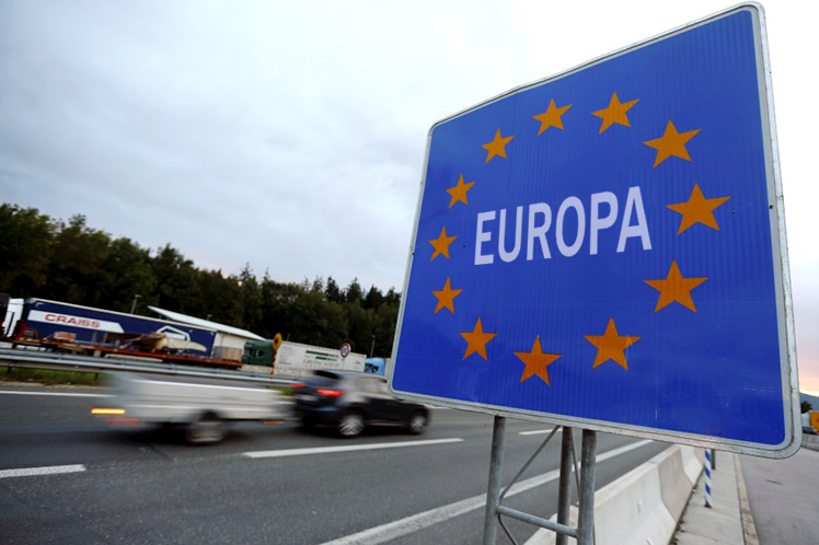 Comissão procura salvar integridade do espaço Schengen