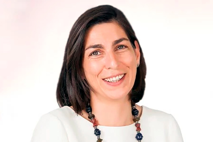 Ana Catarina Mendes reeleita vice-presidente da APCE